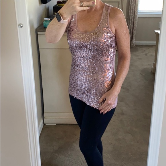 CHRISTMAS CLEARANCE!!! Apt 9 dusty pink sequined front tank top - Picture 2 of 8